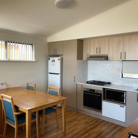 Dongara Tourist Park Hotell Port Denison Eksteriør bilde