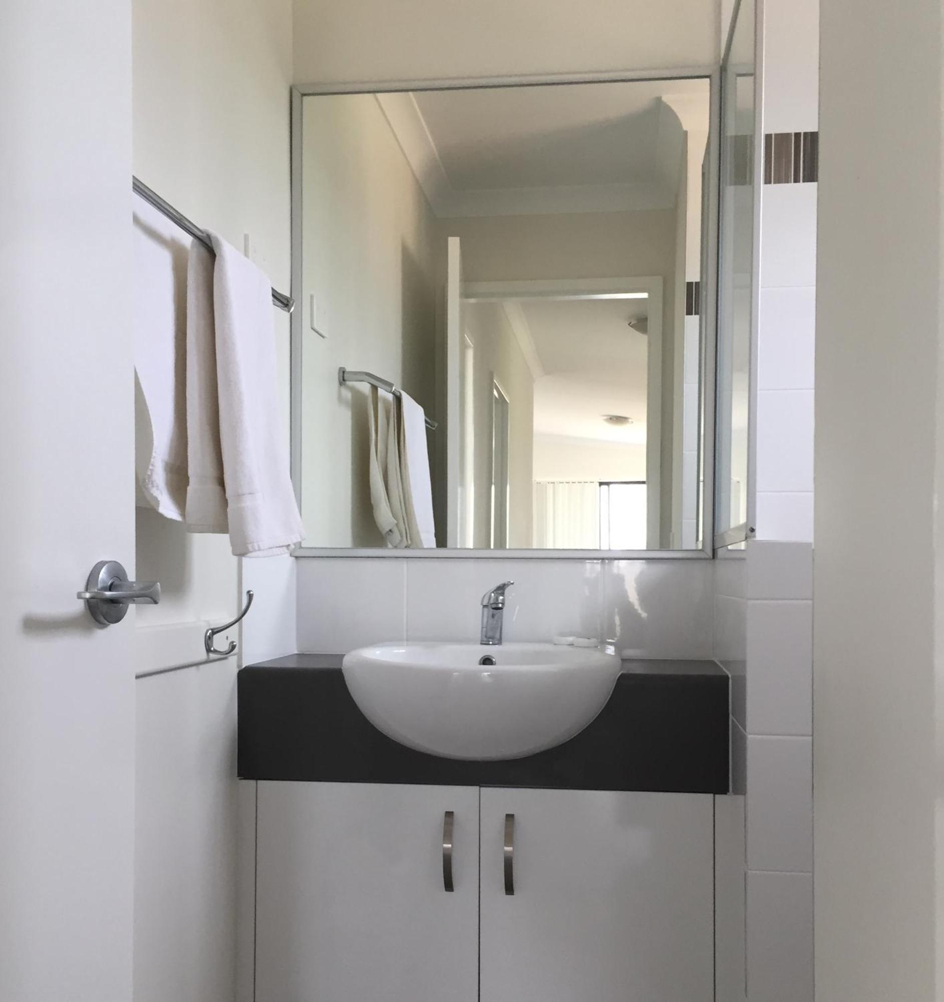 Dongara Tourist Park Hotell Port Denison Eksteriør bilde