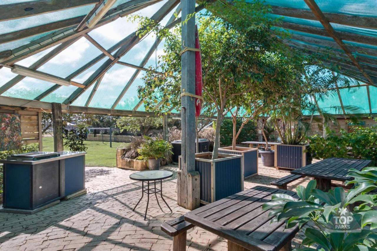 Dongara Tourist Park Hotell Port Denison Eksteriør bilde